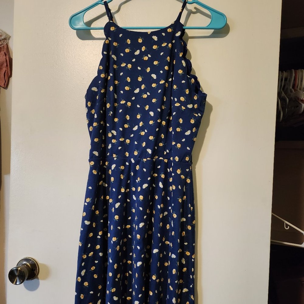 Scalloped neck sun dress